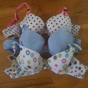 Victoria's Secret Bra's